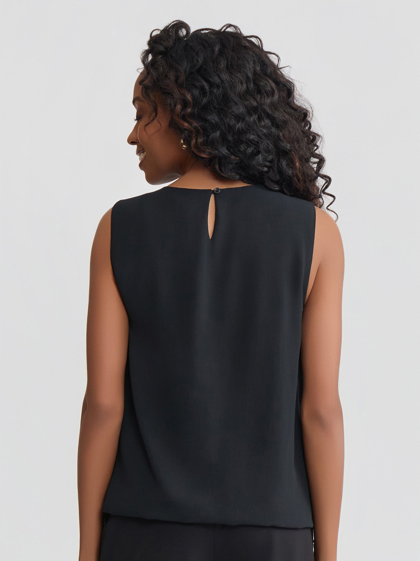 SLEEVELESS PLEATED TOP ブラック 0 hyke SLEEVELESS PLEATED TOP