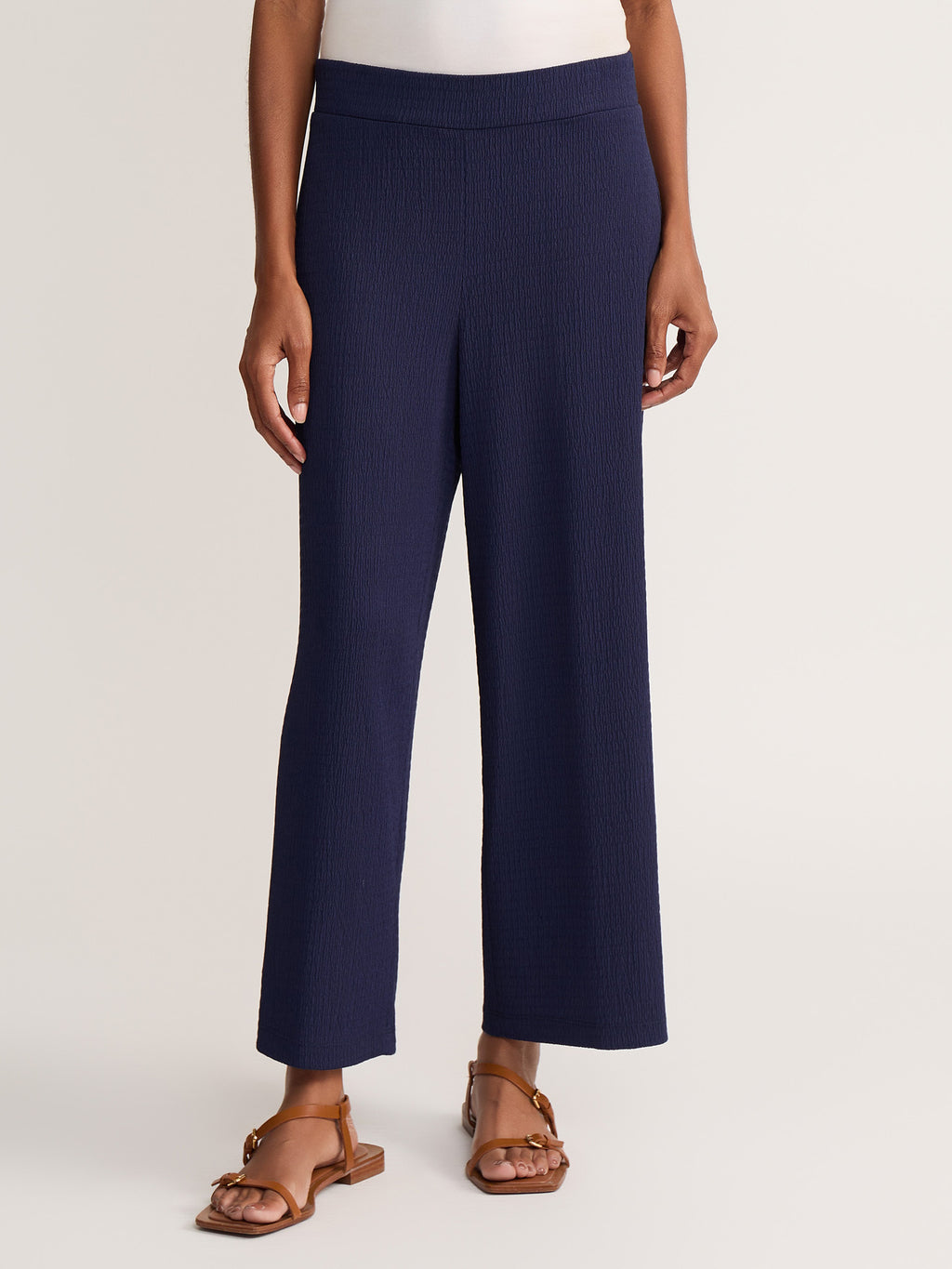 Cropped Pull-On Wide Leg Pant