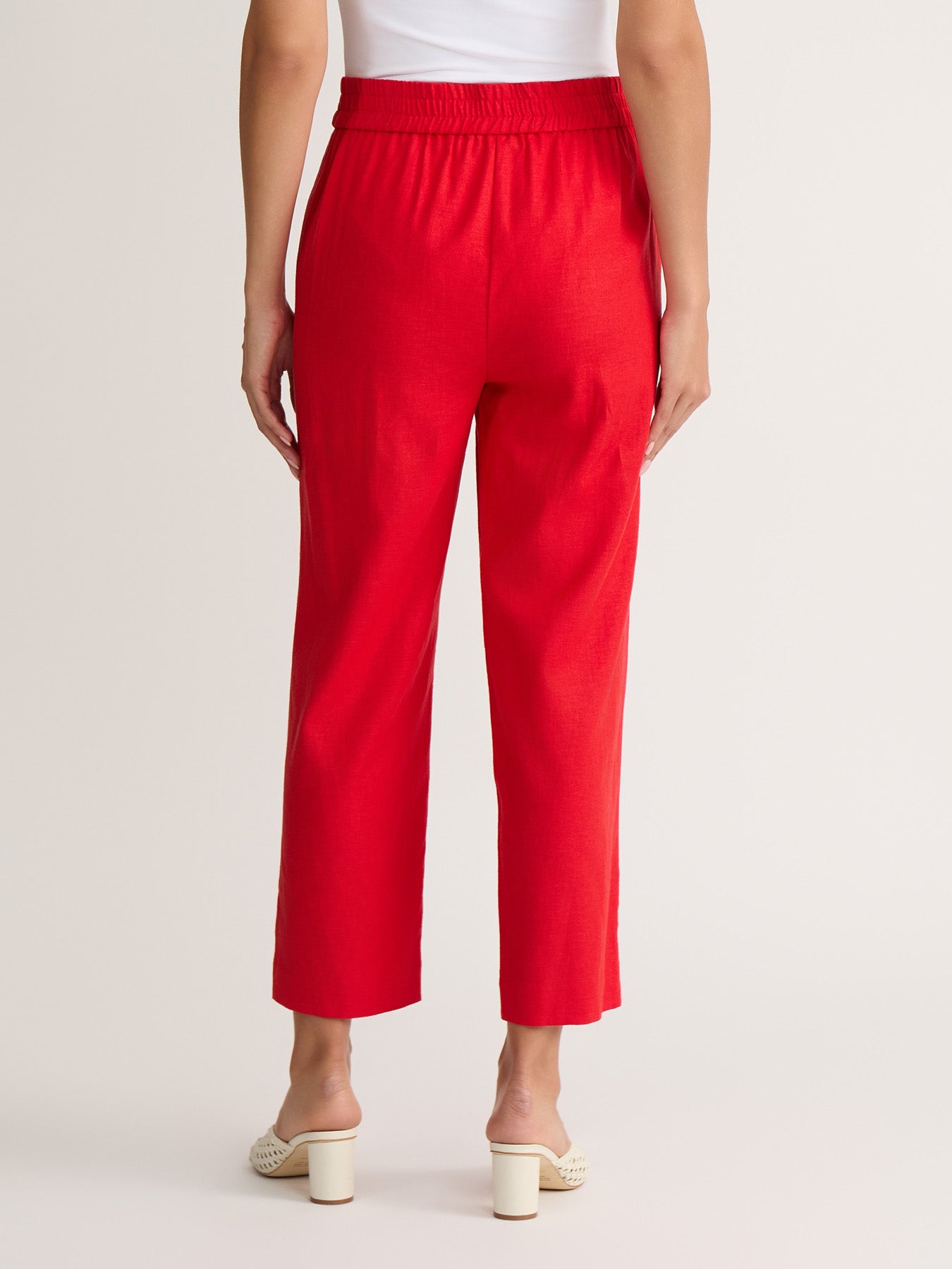 Pull-On Cropped Straight Leg Pant